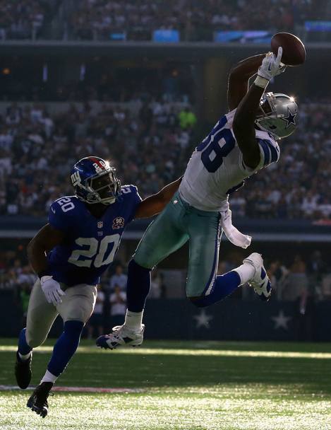 Arlington, ricezione in volo di Dez Bryant dei Dallas Cowboys (AFP)